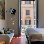 Glance In Rome