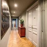 Hotel Glance In Rome