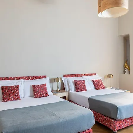 Glance In Hotel Rome