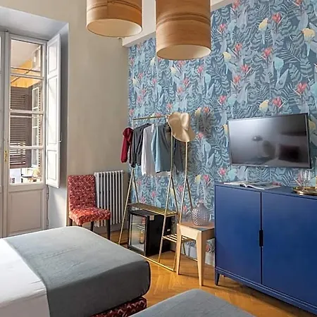 Hotel Glance In