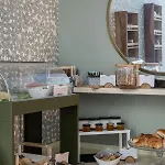 Glance In Hotel Roma